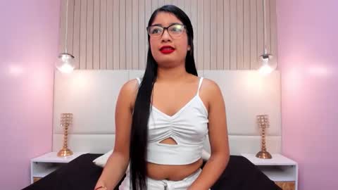 Melany online show from May 4, 6:01 pm