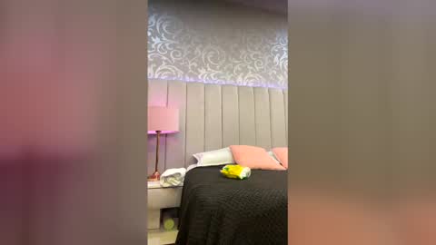 MELIE online show from April 8, 11:23 am