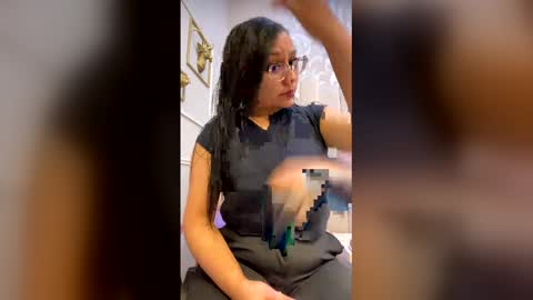 MELIE online show from March 24, 10:42 am