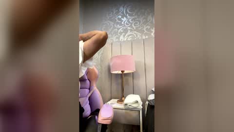 MELIE online show from April 7, 11:12 am