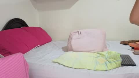 melihotxxx online show from May 21, 11:24 pm