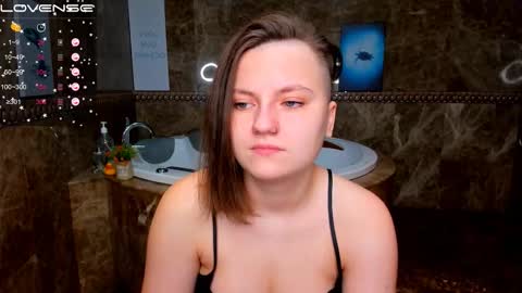 Melinda online show from November 15, 12:55 am