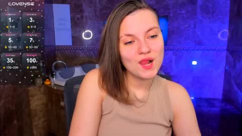 Melinda online show from May 12, 1:25 am
