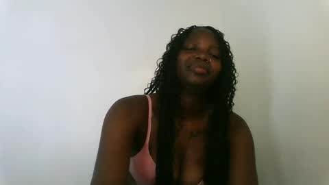 melinvash online show from May 27, 8:17 pm