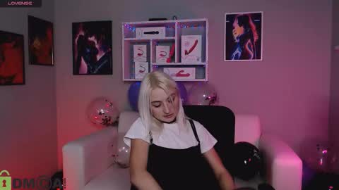 Melisa online show from October 20, 7:28 pm