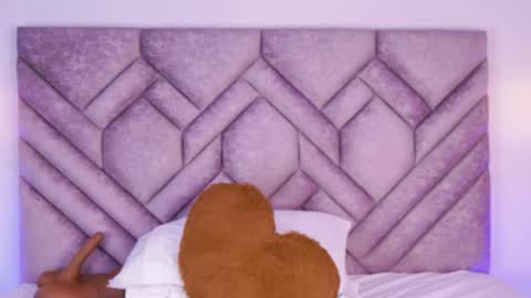 melisacooper_ online show from April 30, 8:47 pm