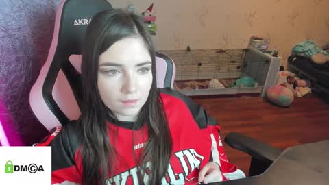 melisanilson online show from February 4, 3:31 am