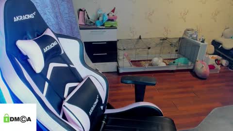 melisanilson online show from February 13, 3:35 pm