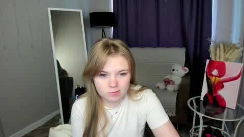 Sophia online show from May 13, 6:08 am
