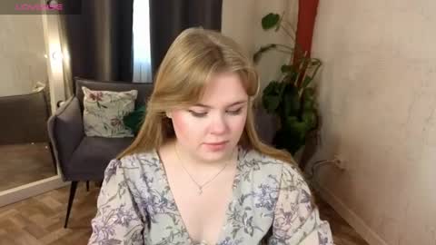 Sophia online show from May 18, 7:58 am