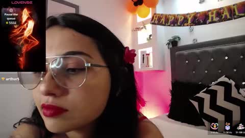 Melissa online show from October 20, 8:12 pm