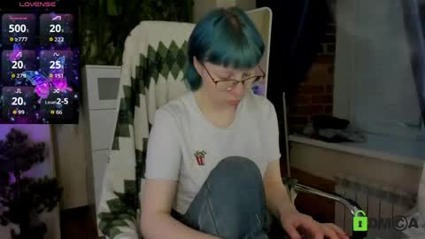Melissa online show from May 15, 10:56 pm