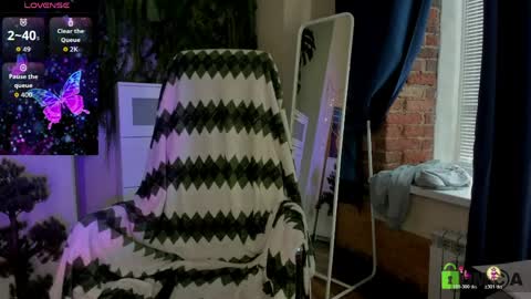 Melissa online show from May 11, 4:15 pm