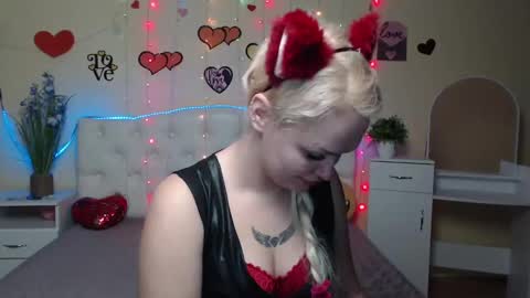 Melissa online show from February 10, 6:09 am