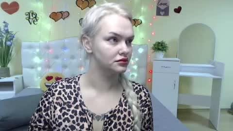 Melissa online show from March 6, 6:19 am