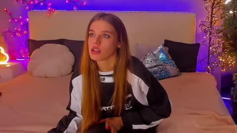 MelissaCrayzy online show from November 24, 12:51 pm