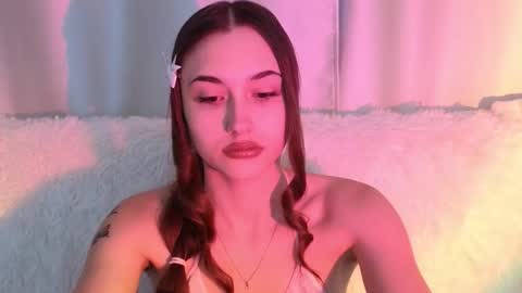 Mel online show from October 2, 3:11 am