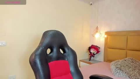    online show from May 20, 7:44 pm