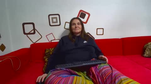 Mili  online show from March 9, 6:00 pm