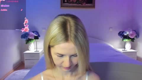 Mellina online show from March 26, 10:11 pm