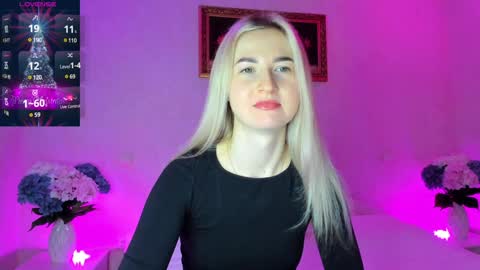 Mellina online show from December 12, 8:43 pm