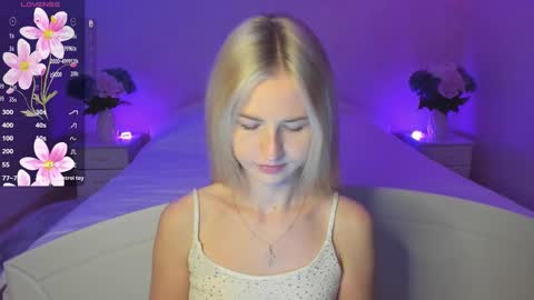 Mellina online show from October 16, 6:54 pm