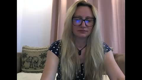 Melly online show from May 20, 6:32 am