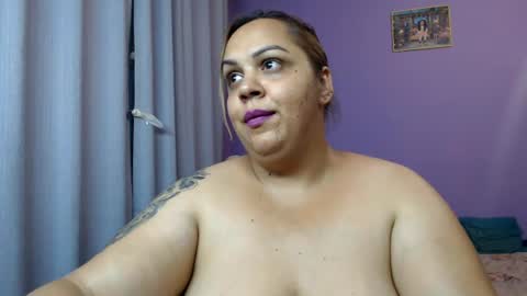 mellybbw online show from July 4, 9:43 pm
