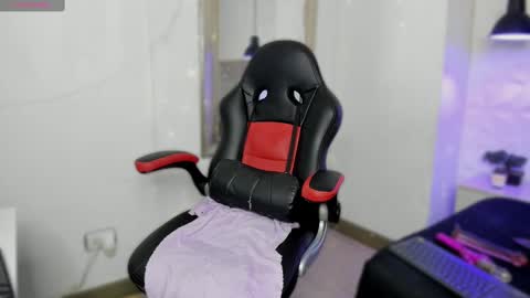 melody online show from November 7, 9:53 pm