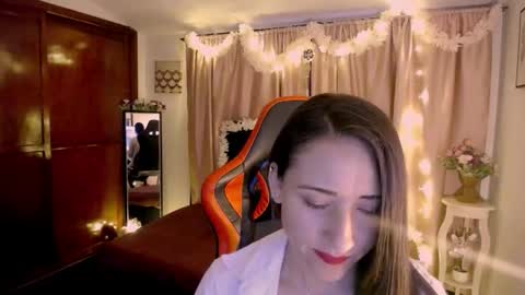 Melody online show from November 15, 10:22 pm