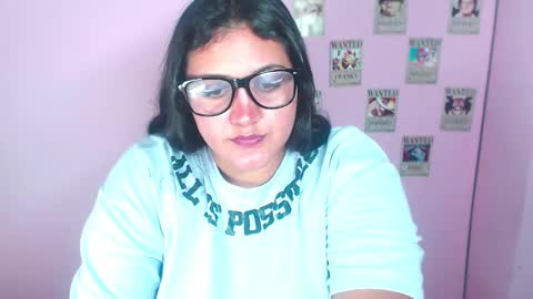 melody_tarly online show from December 6, 11:57 pm
