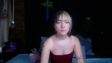 MELODY  online show from April 9, 7:52 pm