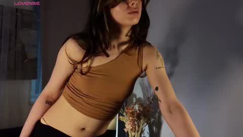 Snapshot of melodykey_x chatting on February 11, 3:51 pm melody online show from February 11, 3:51 pm