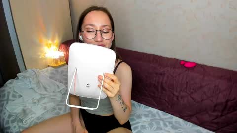 Kaylie online show from May 20, 12:18 am