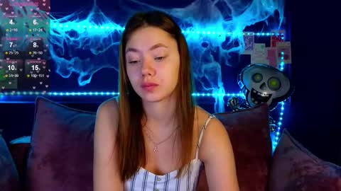 meow_mellie online show from October 25, 5:48 am