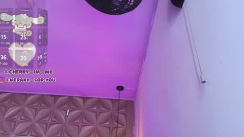    online show from November 23, 7:59 pm