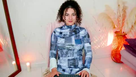 Merida Bell online show from May 15, 10:56 pm