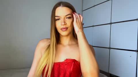 Rina online show from April 9, 11:37 am