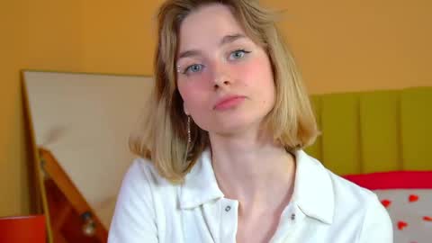 Merlin online show from March 25, 7:28 pm