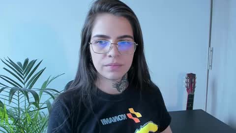 Meurif online show from May 17, 3:33 pm