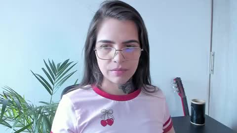Meurif online show from May 25, 3:11 pm