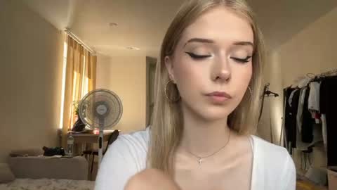Lilith online show from July 7, 11:35 am