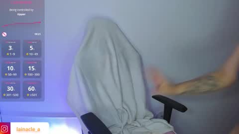 Booniee online show from November 9, 3:57 am