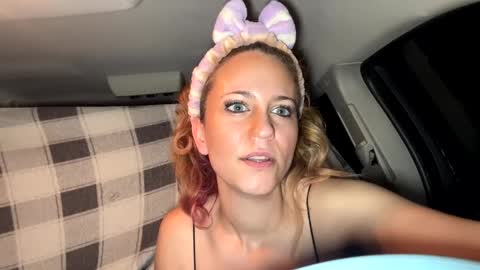mezzy69 online show from December 27, 10:23 am