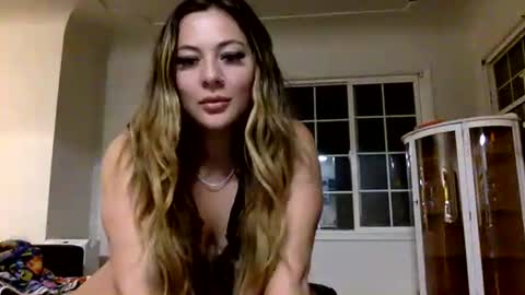 mferrera3125 online show from November 19, 1:38 am