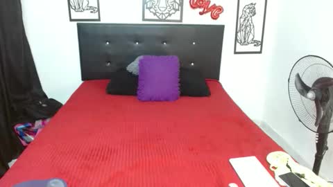 mhia1972 online show from October 18, 10:11 pm