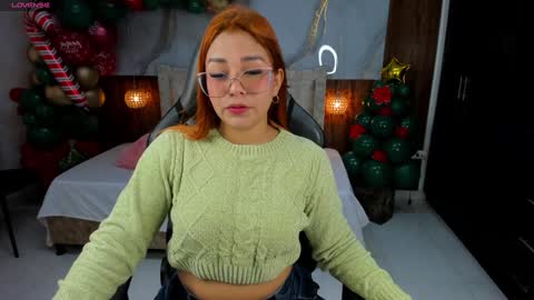 Violett online show from December 20, 6:35 pm