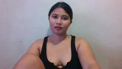 Snapshot of mia_bella04 chatting on September 27, 1:24 am mia_bella04 online show from September 27, 1:24 am