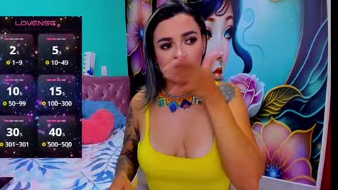 Mia online show from December 22, 12:17 am