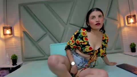 mia_blaire online show from June 17, 9:16 pm